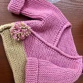 Mi proyecto del curso: Tejido de punto para prendas infantiles. Projekt z dziedziny Projektowanie mod,  Tkactwo, DIY, Dziewiarstwo Ręczne, Wzornictwo tekst i liów użytkownika Diana Sánchez Quiroga - 14.06.2022