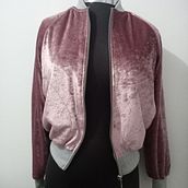 Mi proyecto del curso: Corte y confección de una cazadora bomber desde cero. Fashion Design, Sewing, Patternmaking, and Dressmaking project by Alba Liliana Rincon Bohorquez - 06.15.2022