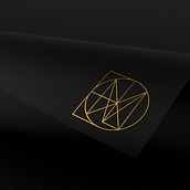 Brand Identity Design for ModelX. Un proyecto de Diseño de Isha Saxena - 15.06.2022