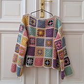 Mi proyecto del curso: Grannies de crochet: haz tu propio suéter. Fashion Design, Fiber Arts, DIY, Crochet, and Textile Design project by mechafiz - 06.18.2022
