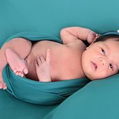Mi proyecto del curso: Fotografía newborn: aprende a capturar sus primeros momentos. Portrait Photograph, Digital Photograph, and Fine-Art Photograph project by alejandra gallego - 06.21.2022