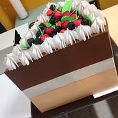 Mi proyecto del curso: Creación de frutas. Design, Traditional illustration, Arts, Crafts, Sculpture, Set Design, Paper Craft, Product Photograph, and DIY project by RAQUEL VAZQUEZ BERMUDEZ - 06.17.2022
