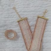 Meu projeto do curso: Design de bijuteria: crie patterns elegantes com miçangas. Un progetto di Design di accessori, Artigianato, Design di gioielli e Fiber Art di Simone Semchechen - 27.06.2022