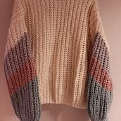 Mi proyecto del curso: Crochet: crea prendas con una sola aguja. Fashion Design, Fiber Arts, DIY, Crochet, and Textile Design project by constanza_gonzalez_guzman - 06.28.2022