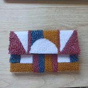 Mi proyecto del curso: Técnicas de punch needle para accesorios personalizados. Arts, Crafts, Embroider, Fiber Arts, DIY, Punch Needle, and Textile Design project by Isa Gomez-Calcerrada Serrano - 06.29.2022