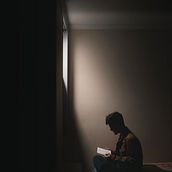 Dans une ville ou les livres n'existaient pas . Un projet de Écriture de Manon Mondragon - 03.07.2022