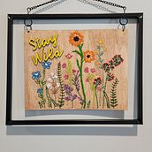 Embroidery on wood. Un progetto di Artigianato di kmartis41 - 03.07.2022