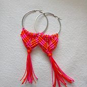 Mi proyecto del curso: Joyería en macramé. Arts, Crafts, Jewelr, Design, Fiber Arts, Macramé, Textile Design, and Advertising project by Karla Cruz - 06.28.2022