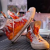 Fire Converse x Jean Michael. Un proyecto de Diseño de calzado y Artesanía de Jean Michael Coronado - 04.07.2022
