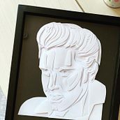 My project for course: 3D Portraits with Paper Layers - Elvis Presley. Un proyecto de Artesanía, Bellas Artes y Papercraft de kathrynkozody - 05.07.2022