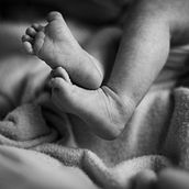 Mi proyecto del curso: Introducción a la fotografía newborn. Un proyecto de Fotografía, Fotografía de retrato, Fotografía de estudio, Fotografía Lifest, le y Fotografía en interiores de Lisa Zurita Round - 06.07.2022