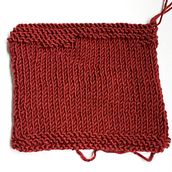 Meu projeto do curso: Introdução ao tricô com agulhas circulares. Accessor, Design, Fiber Arts, Knitting, and Textile Design project by Luiza Mecabô - 07.08.2022