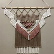 Mi proyecto del curso: Macramé para entrelazar historias. Un proyecto de Diseño de complementos, Artesanía, Diseño de interiores, Decoración de interiores, Tejido, Macramé y Diseño textil de Marisel Bosques Rosado - 06.07.2022