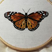 My project for course: Realistic Embroidery Techniques. Traditional illustration, Embroider, and Textile Design project by Lisa Moon - 07.10.2022
