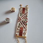 Meu projeto do curso: Design de bijuteria: crie patterns elegantes com miçangas. Accessor, Design, Arts, Crafts, Jewelr, Design, and Fiber Arts project by Cesaria Pinto Rodrigues - 07.12.2022