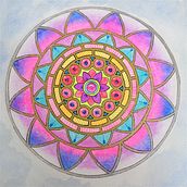 Mandalas varios. Drawing & Ink Illustration project by Paula Fuentes Pereira - 07.13.2022