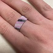 Mein Kursprojekt: Perlenschmuckdesign: Webe elegante Muster. Accessor, Design, Arts, Crafts, Jewelr, Design, and Fiber Arts project by mari3l3 - 07.16.2022