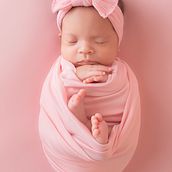 Mi proyecto del curso: Fotografía newborn: aprende a capturar sus primeros momentos. Een project van Portretfotografie, Digitale fotografie y Artistieke fotografie van Eliudh Naxielli - 17.07.2022