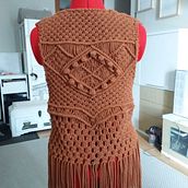 Mi proyecto del curso: Macramé: crea prendas de ropa únicas Ein Projekt aus dem Bereich Erweiterungsentwicklung, H, werk, Weben, Makramee und Textildesign von ioana_lei - 17.07.2022