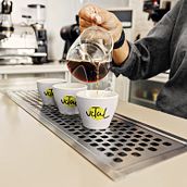 Vital | Healthy food & Coffee. Br, ing, Identit, T, pograph, and Logo Design project by LUAN LEITE - 07.22.2022