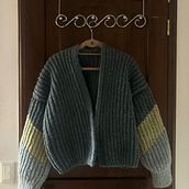 Mi proyecto del curso: Crochet: crea prendas con una sola aguja. Fashion Design, Fiber Arts, DIY, Crochet, and Textile Design project by lain_acosta - 07.21.2022