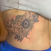 My project for course: Botanical Tattoo with Pointillism. Ilustração tradicional, Desenho de tatuagens e Ilustração botânica projeto de Ria’lance Le’day - 22.07.2022