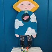 Mijn project van de cursus: Papier-maché voor beginners: beeldhouw een kleurrijk karakter. Un proyecto de Diseño de personajes, Diseño de juguetes y Art to de Betty J - 22.01.2022
