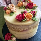 My project for course: Decorative Buttercream Flowers for Cake Design. Design, and DIY project by islahruslan244 - 07.23.2022