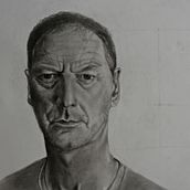 Mój projekt z kursu: Realistyczny portret ołówkiem grafitowym. Traditional illustration, Fine Arts, Sketching, Pencil Drawing, Drawing, Portrait Drawing, Realistic Drawing, Artistic Drawing, and Figure Drawing project by Arleta Zaborowska - 07.28.2022