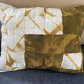 Mi proyecto del curso: Creación de adornos de pared con patchwork y tintes naturales. Un proyecto de Bordado, Costura, DIY, Upc, cling y Diseño textil de Teresa de León - 31.07.2022