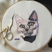 Mi proyecto del curso: Retratos bordados de mascotas: pinta con hilo. Embroider, Naturalistic Illustration, and Textile Design project by Mónica Martínez - 08.01.2022