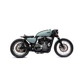 TOOHARD MOTOR | Change your bike, improve your live.. Design, Traditional illustration, Br, ing & Identit project by Sergio Patier - 08.05.2022