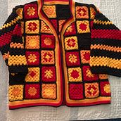 Meu projeto do curso: Granny square de crochê. Fashion Design, Fiber Arts, DIY, Crochet, and Textile Design project by vivianecoimbra - 08.09.2022