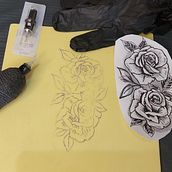 Proyecto para el curso Tatuaje botánico con puntillismo. Un proyecto de Diseño de tatuajes e Ilustración tradicional de Oscar Murillo Rojas - 12.08.2022