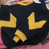 Mi proyecto del curso: Crochet: crea prendas con una sola aguja. Fashion Design, Fiber Arts, DIY, Crochet, and Textile Design project by Débora Mateluna - 08.08.2022