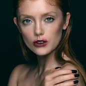 Il mio progetto del corso: Ritocco fotografico di moda e bellezza con Photoshop. Photograph, Photo Retouching, Fashion Photograph, Portrait Photograph, and Digital Photograph project by daniele_princi - 08.13.2022