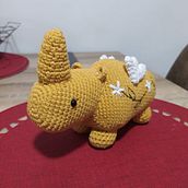 Mi proyecto del curso: Diseño y creación de amigurumis. Un proyecto de Artesanía, Diseño de juguetes, Tejido, DIY, Crochet, Amigurumi y Diseño textil de Camila Camacho - 16.08.2022