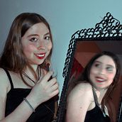 Mi proyecto del curso: Autorretrato fotográfico conceptual . Fotografi Pascaproduksi, Retouching Foto, Fotografi Potret, Fotografi Studio, Fotografi Seni Rupa, Photomontage, Dan Fotografi Potret Diri proyek oleh Nicole Berenice Rivero - 08.17.2022