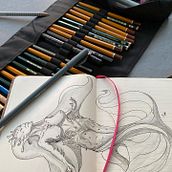 Il mio progetto del corso: Sketchbook fantastico: disegna personaggi con l'immaginazione. Ilustração tradicional, Criatividade, Desenho, e Sketchbook projeto de Alessandro Paderi - 21.08.2022