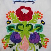 Mi proyecto del curso: Técnica de bordado con paso atrás. Embroider, and Textile Design project by Edith Lozano - 08.24.2022