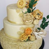 My project for course: Sugar Flowers for Cake Designs. Design, and DIY project by pennie_moore - 08.22.2022