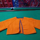 Meu projeto do curso:  Top-down: roupas de crochê sem costura. Een project van  Modeontwerp, Textiel, DIY, Haken y Textielontwerp van karina Almeida da Costa - 25.08.2022