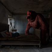 Monstruo en la habitación. Photograph, Photograph, Post-production, VFX, Photo Retouching, Fine-Art Photograph, Photographic Composition, and Photomontage project by Lenin Oviedo Salas - 08.25.2022