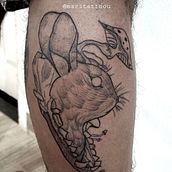 Meu projeto do curso: Técnicas de tatuagem blackwork com fine line. Un progetto di Design di tatuaggi di Mariana Ferreira Chagas - 25.08.2022