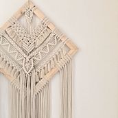 Mi proyecto del curso: Introducción al tapiz de macramé . Design accesoriu, Arte și meșteșuguri, Arte din fibre, Macramé și Design textil de sanchezmesina - 08.29.2022
