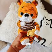 Mi proyecto del curso: Diseño de amigurumis: crea personajes de crochet. Arts, Crafts, Fiber Arts, Art To, s, Creating with Kids, Crochet, and Amigurumi project by hada_damablanca_1 - 08.30.2022