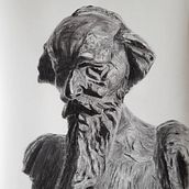 My project for course: Artistic Charcoal Portraiture: Creating Atmosphere. Un progetto di Illustrazione tradizionale, Belle arti, Disegno, Disegno di ritratti, Disegno realistico e Disegno artistico di Manis - 30.08.2022