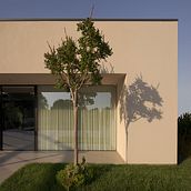 Il mio progetto del corso: Fotografia di interni. Un proyecto de Fotografía, Arquitectura interior, Interiorismo, Fotografía arquitectónica, Fotografía en interiores y Fotografía publicitaria de Emanuela Minaldi - 01.03.2022