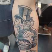 Mi proyecto del curso: Técnicas de tatuaje: sombreado con pepper shading. Traditional illustration, and Tattoo Design project by hades6661983 - 09.04.2022
