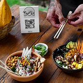 Taipoke. Product Photograph, Portfolio Development, Digital Photograph, Commercial Photograph, Instagram Photograph, Food St, ling, Br, and Strateg project by Rafael Mattielo - 09.16.2022